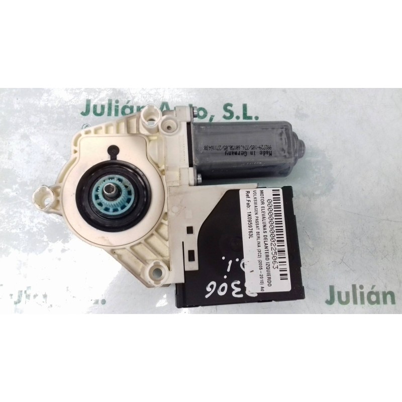 Recambio de motor elevalunas delantero izquierdo para volkswagen passat berlina (3c2) advance referencia OEM IAM 1K0959763L 1K09