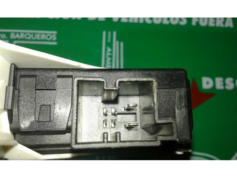 Recambio de motor elevalunas delantero derecho para audi q7 (4l) 3.0 tdi referencia OEM IAM 4L0959802B 977272101 BROSE