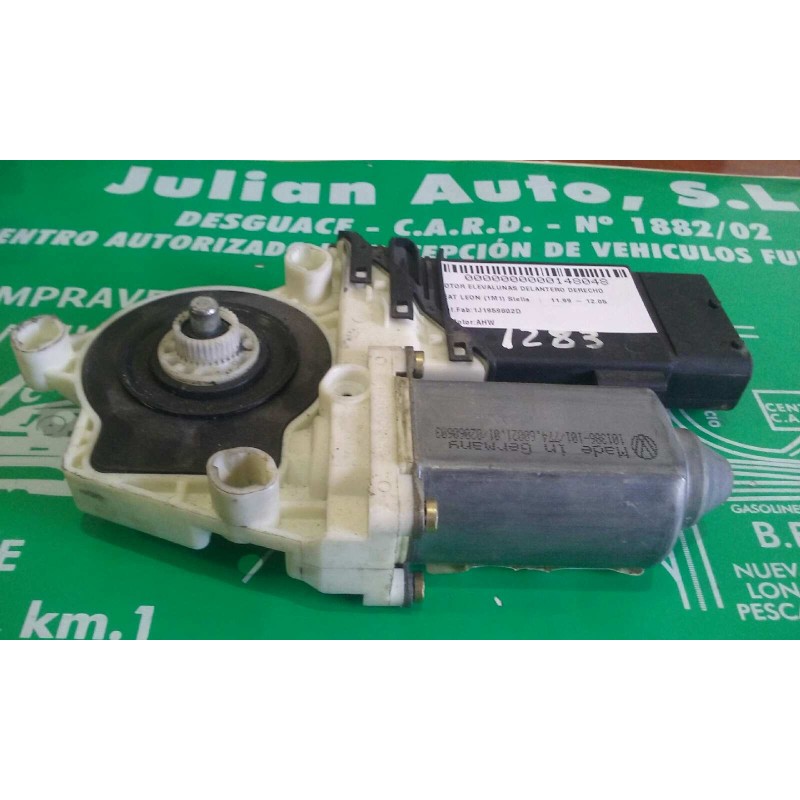 Recambio de motor elevalunas delantero derecho para seat leon (1m1) stella referencia OEM IAM 1J1959802D 101434203 05076420