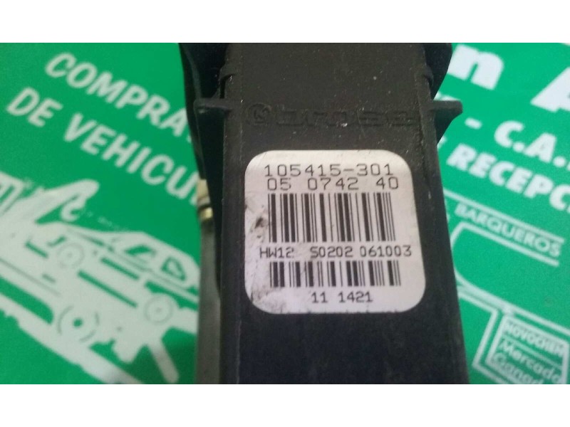 Recambio de motor elevalunas delantero derecho para seat leon (1m1) stella referencia OEM IAM 105415301 1C1959802A SIEMENS