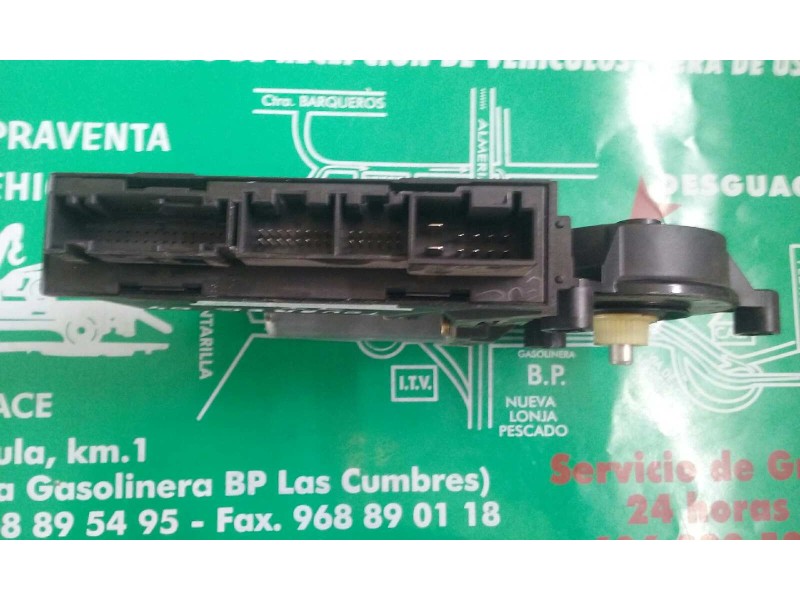 Recambio de motor elevalunas trasero izquierdo para volkswagen touareg (7la) referencia OEM IAM 7L0959795A 7L0959703 43610302