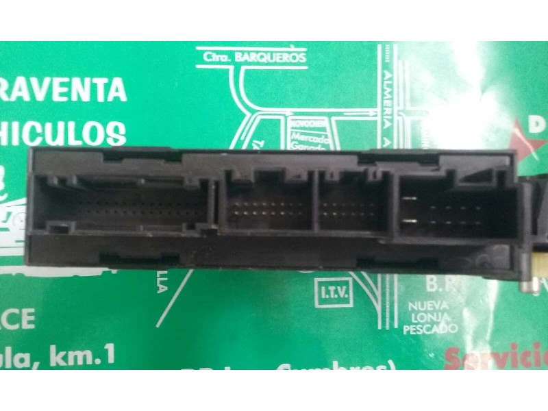 Recambio de motor elevalunas trasero izquierdo para volkswagen touareg (7la) referencia OEM IAM 7L0959795A 7L0959703 43610302