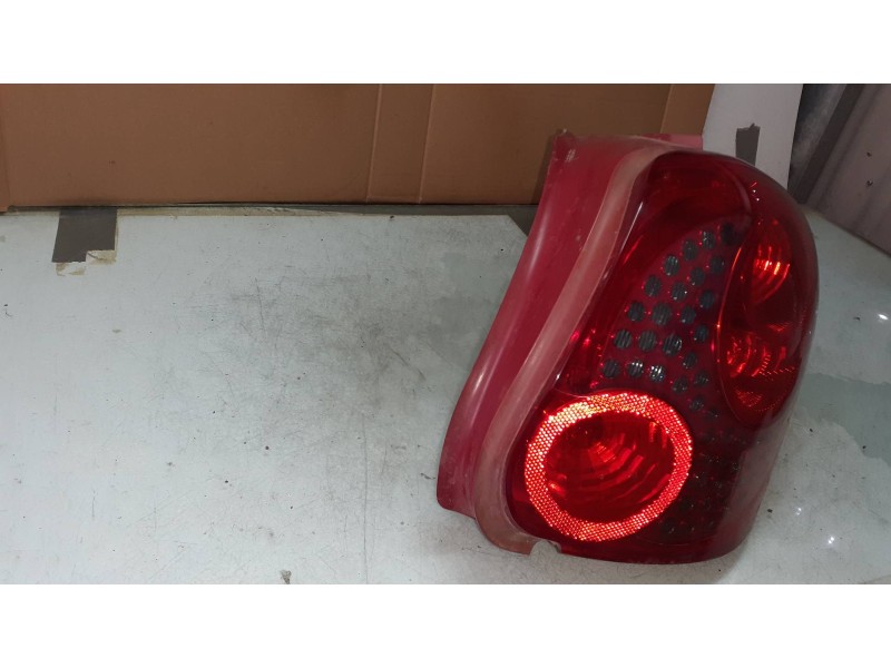 Recambio de piloto trasero derecho para peugeot 207 sw confort referencia OEM IAM 9680157980 968015798002 VISTEON