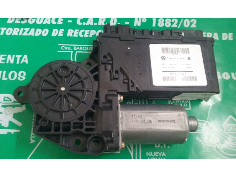 Recambio de motor elevalunas delantero derecho para volkswagen touareg (7la) referencia OEM IAM 3D1959792E 7L0959702A 102237XXX