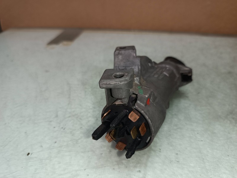 Recambio de centralita motor uce para seat ibiza (6l1) cool referencia OEM IAM 038906019NL W06L0920801A KIT - BOSCH