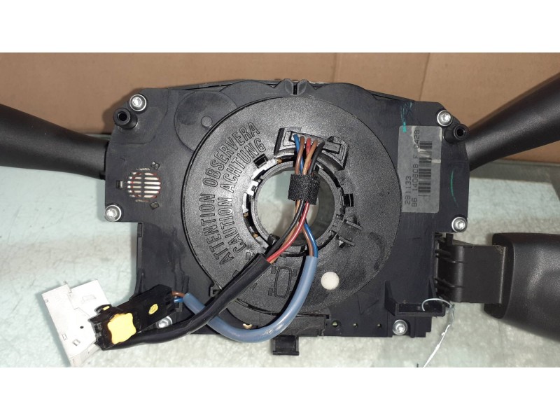 Recambio de mando luces para peugeot 207 sw confort referencia OEM IAM 96657274XT VALEO COM2005