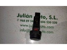 Recambio de warning para kia sorento 2.5 crdi ex referencia OEM IAM 864W0140  6 + 2 PINES 2