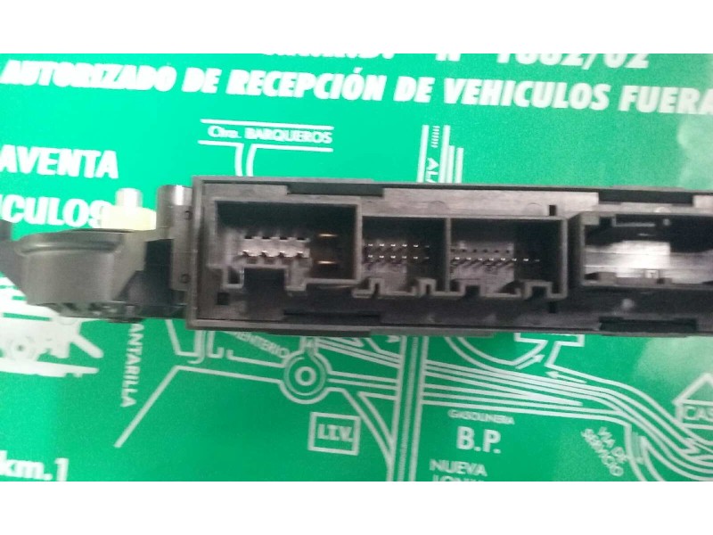 Recambio de motor elevalunas trasero izquierdo para audi a4 avant (8e) 1.8 t quattro referencia OEM IAM 8E0959801E 105998204 105