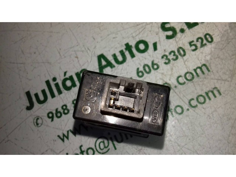 Recambio de interruptor para hyundai i20 basis referencia OEM IAM 937001J850RY 4 + 1 PINES REGULADOR LUCES