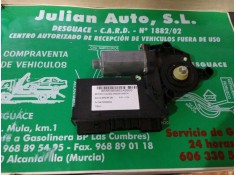 Recambio de motor elevalunas trasero derecho para audi a4 berlina (8e) referencia OEM IAM 8E0959802A 5WK47011ABF 0130821763