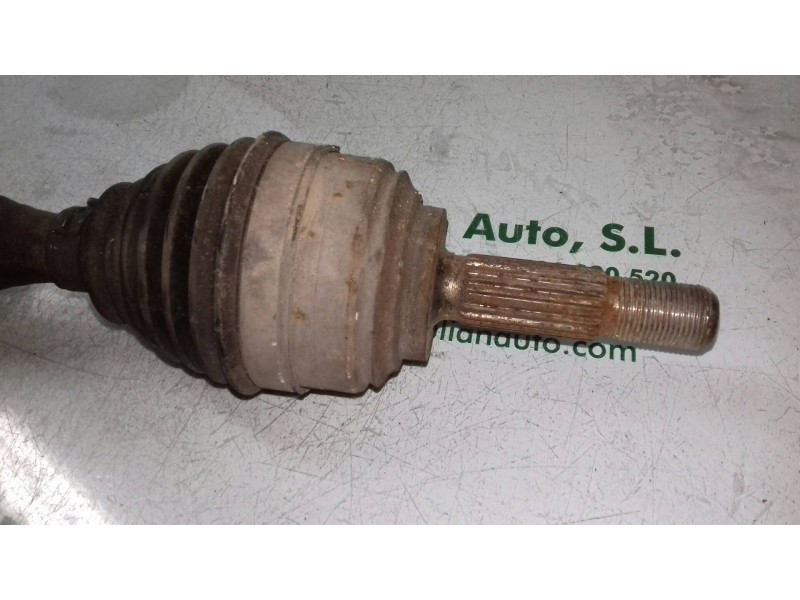 Recambio de transmision delantera izquierda para dacia sandero básico referencia OEM IAM 8200985010  