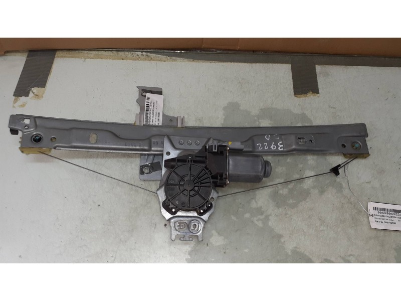 Recambio de elevalunas delantero derecho para peugeot 207 sw confort referencia OEM IAM 9681162260 119855AVD ELECTRICO
