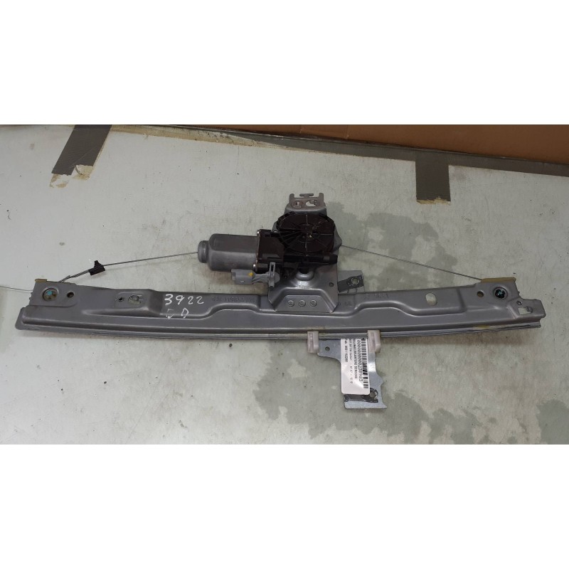 Recambio de elevalunas delantero derecho para peugeot 207 sw confort referencia OEM IAM 9681162260 119855AVD ELECTRICO