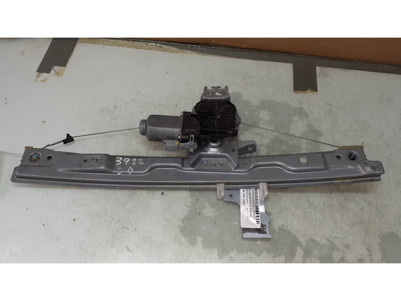 Recambio de elevalunas delantero derecho para peugeot 207 sw confort referencia OEM IAM 9681162260 119855AVD ELECTRICO