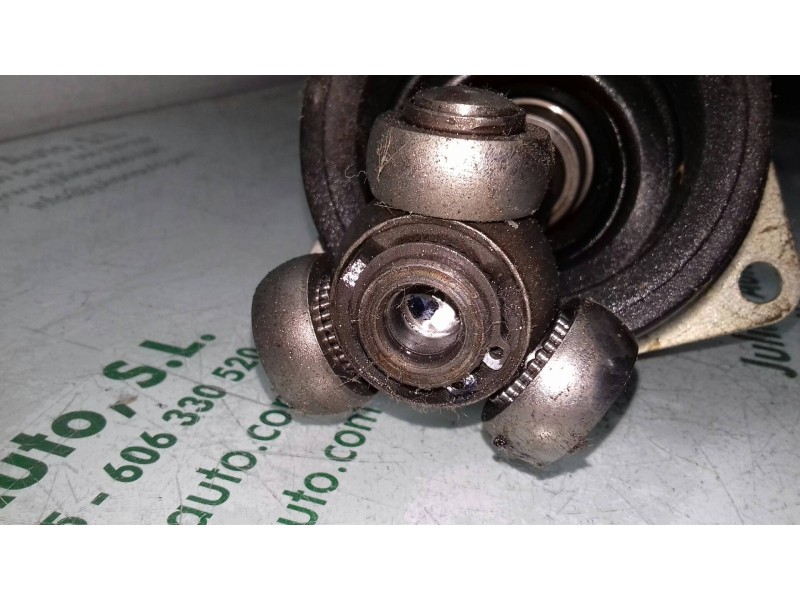 Recambio de transmision delantera izquierda para dacia sandero básico referencia OEM IAM 8200985010  