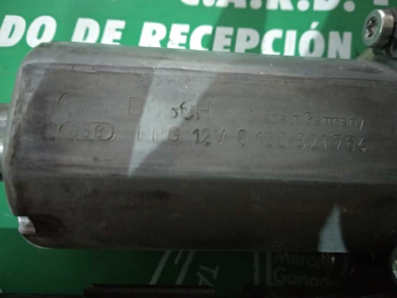 Recambio de motor elevalunas delantero derecho para audi a4 berlina (8e) referencia OEM IAM 8E1959802H 5WK49201CBF 0130821764