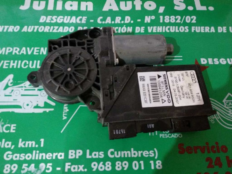 Recambio de motor elevalunas delantero derecho para audi a4 berlina (8e) referencia OEM IAM 8E1959802H 5WK49201CBF 0130821764