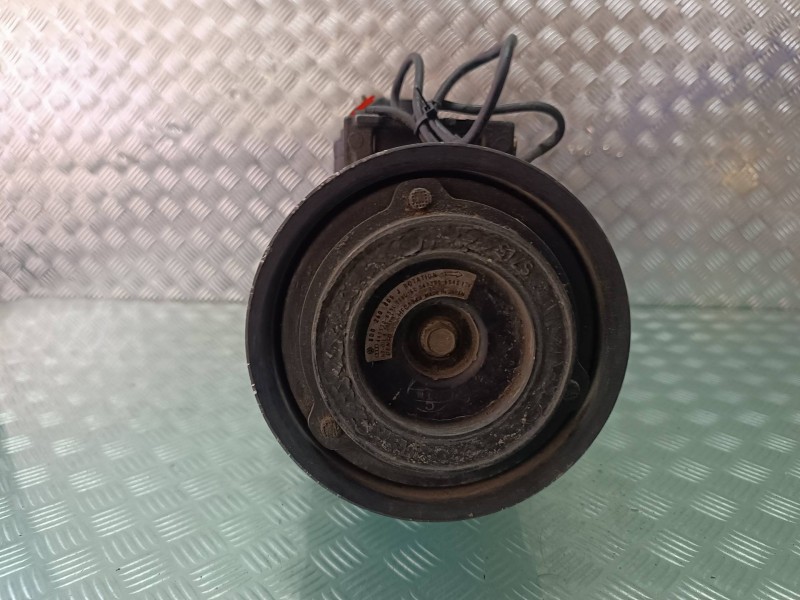 Recambio de compresor aire acondicionado para volkswagen passat berlina (3b3) comfortline referencia OEM IAM 8D0260808 7SBU16C D