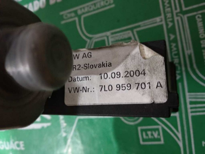 Recambio de motor elevalunas delantero izquierdo para volkswagen touareg (7la) referencia OEM IAM 3D1959793E 7L0959701A 01308217