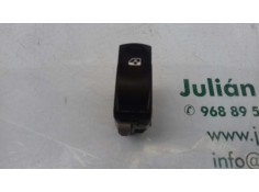 Recambio de mando elevalunas delantero derecho para renault clio grandtour authentique referencia OEM IAM 2808202 3+3 PINES NEGR