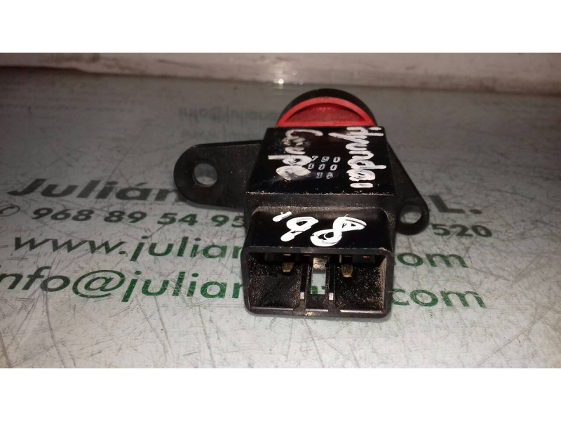 Recambio de warning para hyundai coupe (j2) 1.6 fx coupe referencia OEM IAM 621W01370  6+2 PINES