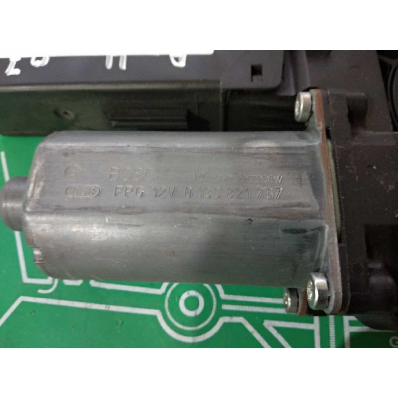 Recambio de motor elevalunas trasero izquierdo para audi a4 berlina (8e) 2.0 tdi quattro (dpf) (125kw) referencia OEM IAM 8E0959