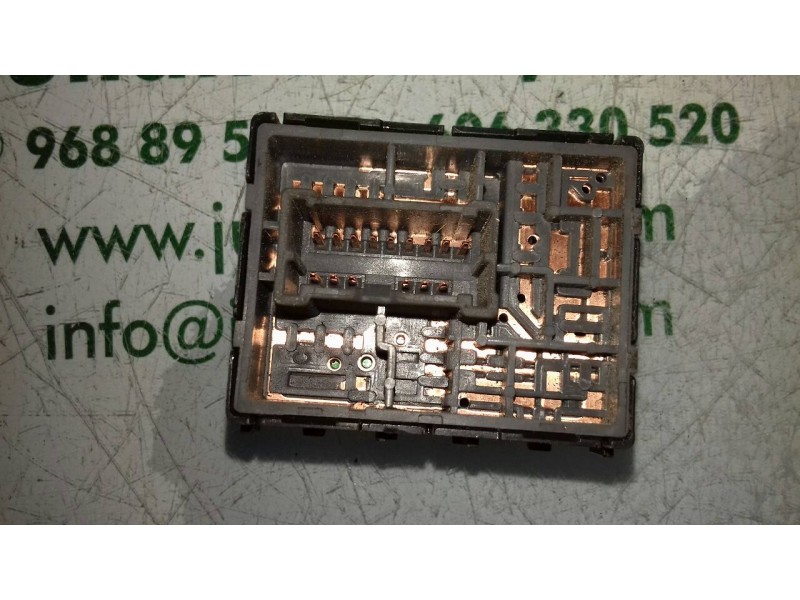 Recambio de mando retrovisor para nissan x-trail (t30) comfort referencia OEM IAM 1327K  9+6 PINES