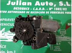 Recambio de motor elevalunas trasero izquierdo para audi a6 avant (4b5) referencia OEM IAM 101144114 05071975 BROSE 2