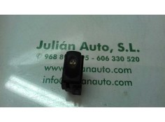 Recambio de mando elevalunas trasero izquierdo para renault laguna (b56) 1.9 dci rt referencia OEM IAM  3+2 PINES GRIS