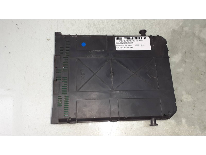 Recambio de caja reles / fusibles para peugeot 207 sw confort referencia OEM IAM 9664983480 BSI H05 0 VALEO