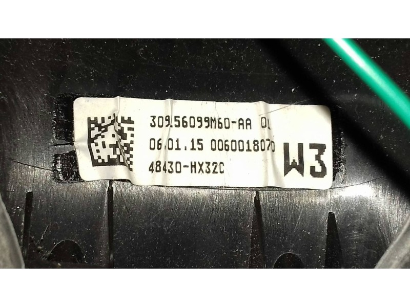 Recambio de volante para nissan note acenta referencia OEM IAM 3083576A1 309156099M60 