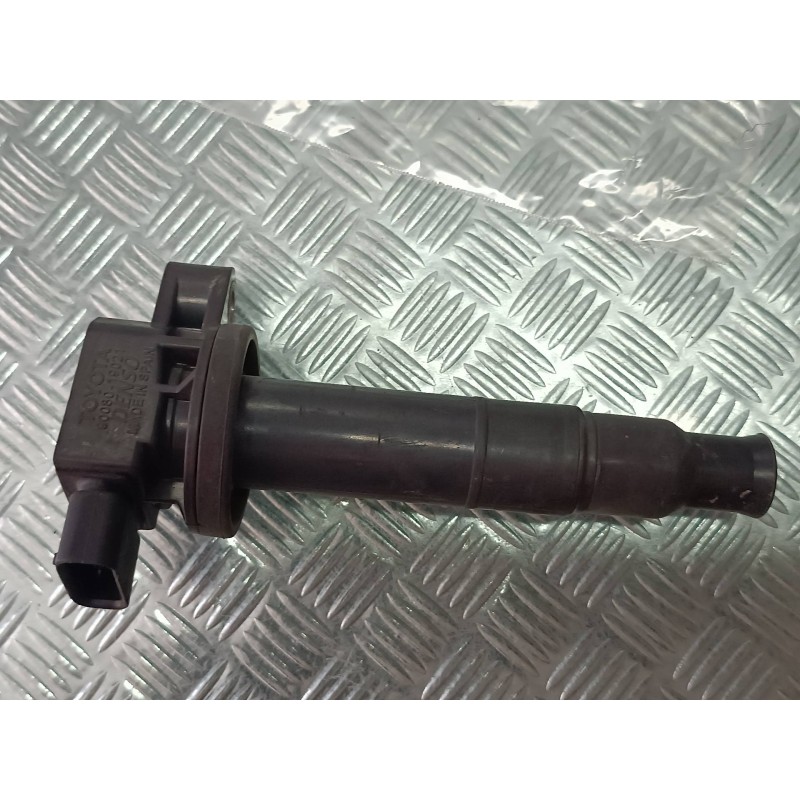 Recambio de bobina encendido para toyota yaris (ksp9/scp9/nlp9) básico referencia OEM IAM 9008019021 CONECTOR 4 PINES DENSO