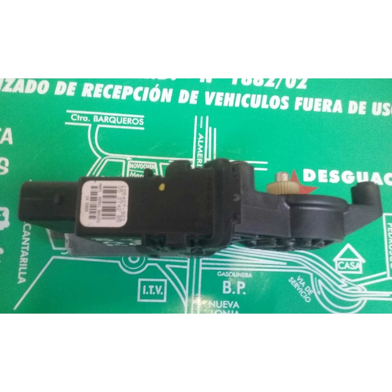 Recambio de motor elevalunas trasero derecho para volkswagen passat berlina (3b3) comfortline referencia OEM IAM 105407301 05074