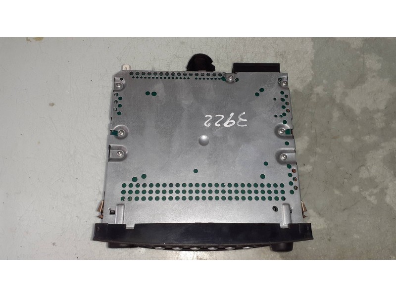 Recambio de sistema audio / radio cd para peugeot 207 sw confort referencia OEM IAM 96643698XT 96643698XT01 SIEMENS
