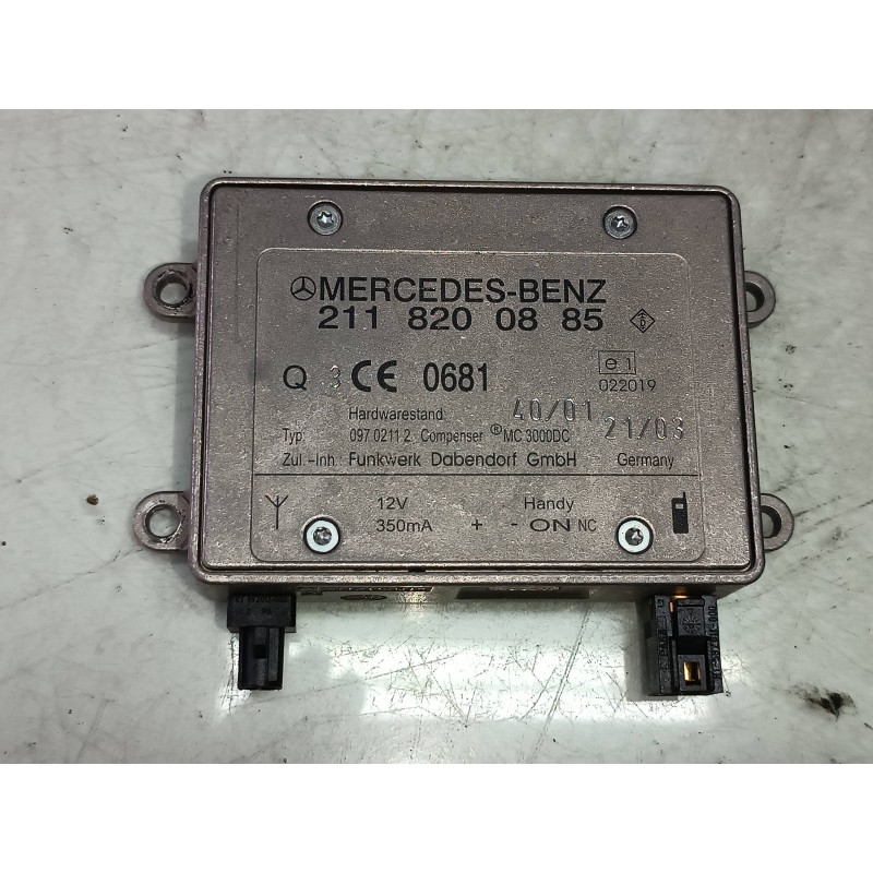 Recambio de antena para mercedes-benz clase e (w211) berlina e 500 (211.070) referencia OEM IAM 2118200885 0681 BLUETOOTH