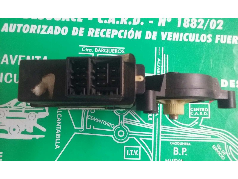 Recambio de motor elevalunas trasero izquierdo para volkswagen polo (9n3) referencia OEM IAM 6Q0959811A MR6400647D 