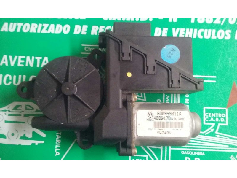 Recambio de motor elevalunas trasero izquierdo para volkswagen polo (9n3) referencia OEM IAM 6Q0959811A MR6400647D 