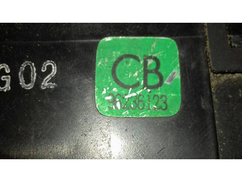 Recambio de pantalla multifuncion para daewoo lanos se referencia OEM IAM 96236123 RELOJ 3+3 PINES