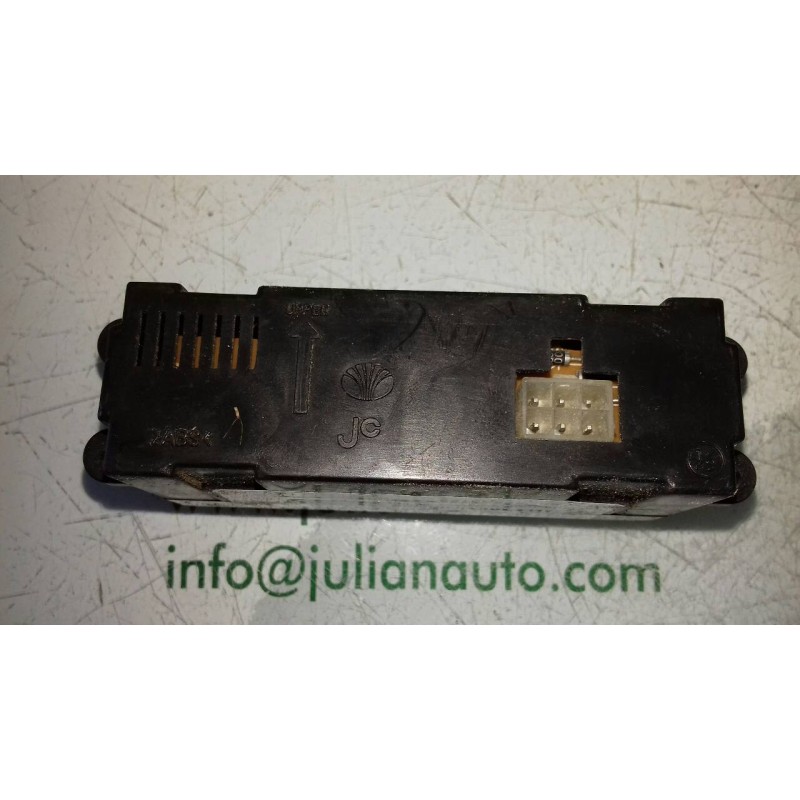 Recambio de pantalla multifuncion para daewoo lanos se referencia OEM IAM 96236123 RELOJ 3+3 PINES