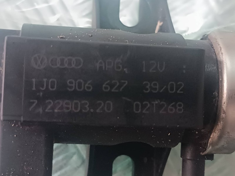 Recambio de valvula aire adicional para volkswagen golf iv berlina (1j1) advance referencia OEM IAM 1J0906627  72290320