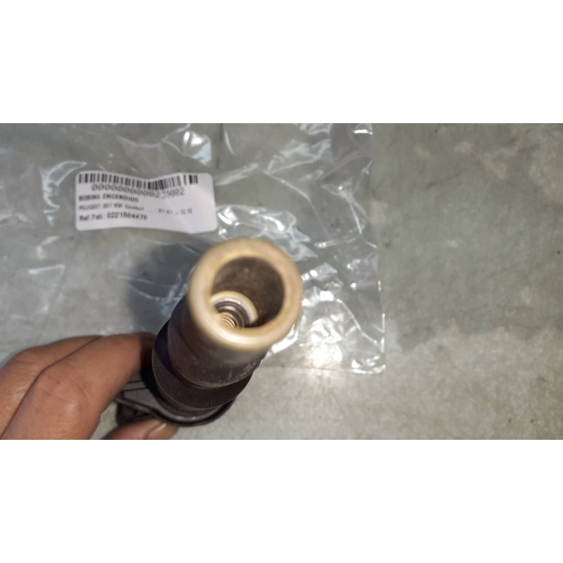 Recambio de bobina encendido para peugeot 207 sw confort referencia OEM IAM 0221504470 1437986 CONECTOR 3 PINES