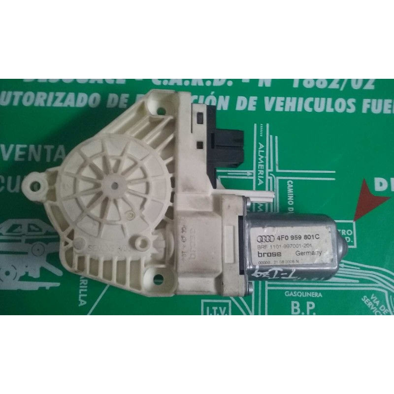 Recambio de motor elevalunas trasero izquierdo para audi a6 berlina (4f2) 3.0 tdi quattro (171kw) referencia OEM IAM 4F0959801C 