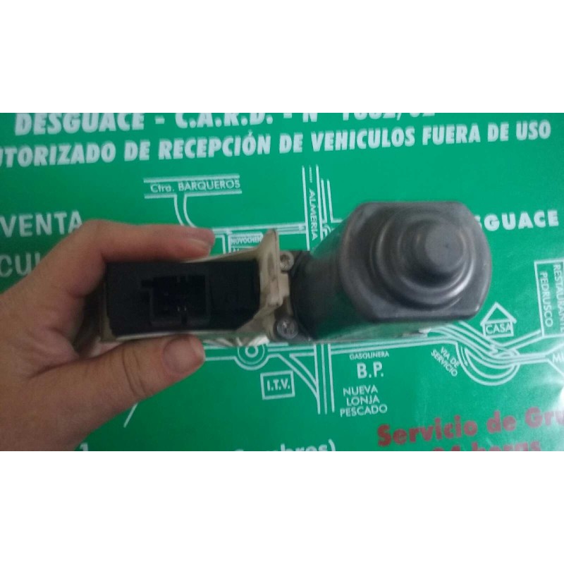 Recambio de motor elevalunas trasero izquierdo para audi a6 berlina (4f2) 3.0 tdi quattro (171kw) referencia OEM IAM 4F0959801C 