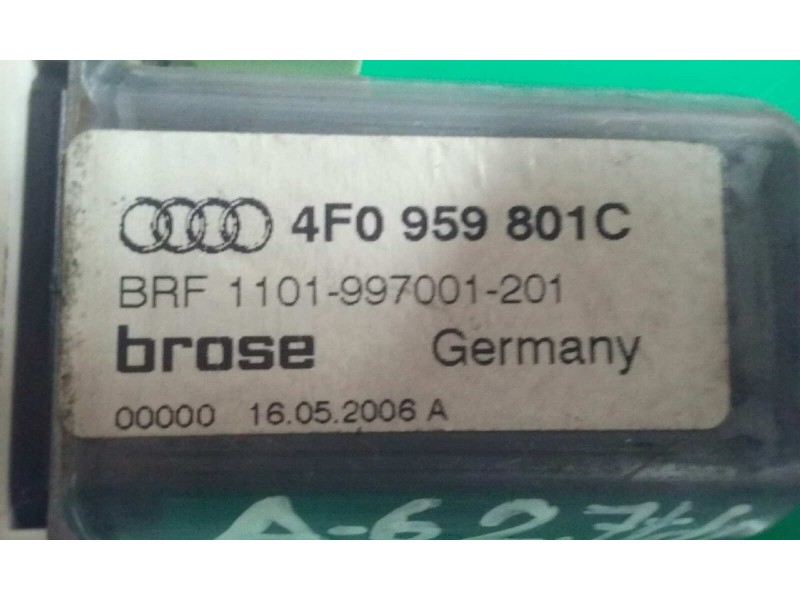 Recambio de motor elevalunas trasero izquierdo para audi a6 berlina (4f2) 2.7 tdi referencia OEM IAM 4F0959801C  