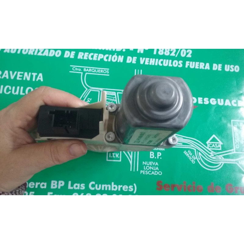 Recambio de motor elevalunas delantero izquierdo para audi a6 berlina (4f2) 3.0 tdi quattro (171kw) referencia OEM IAM 4F0959801