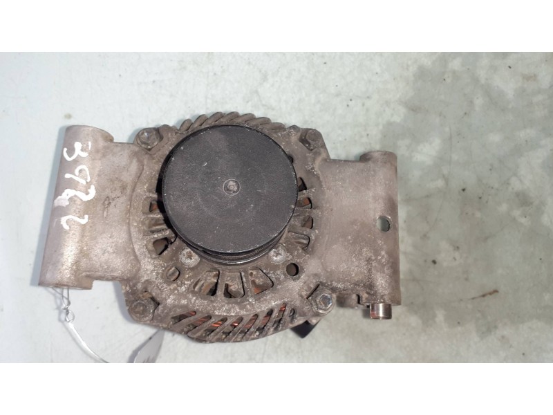 Recambio de alternador para peugeot 207 sw confort referencia OEM IAM V75769568002 MITSUBISHI CL8