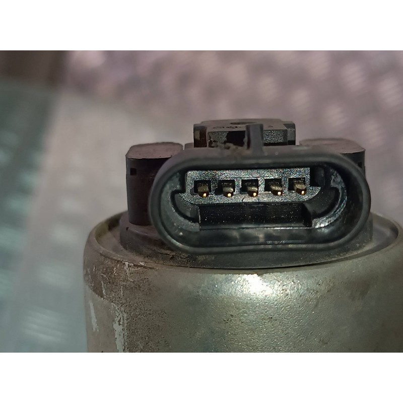 Recambio de valvula egr para opel astra g berlina comfort referencia OEM IAM 24104956 CONECTOR 5 PINES 
