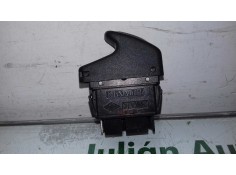Recambio de mando elevalunas delantero izquierdo para renault megane i berlina hatchback (ba0) 1.9 dti alize referencia OEM IAM  2