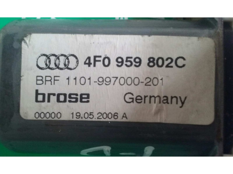 Recambio de motor elevalunas trasero derecho para audi a6 berlina (4f2) 2.7 tdi referencia OEM IAM 4F0959802C  