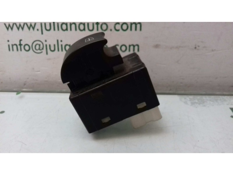 Recambio de mando elevalunas delantero derecho para renault koleos dynamique referencia OEM IAM 25411JY00B 5+1 PINES BLANCO